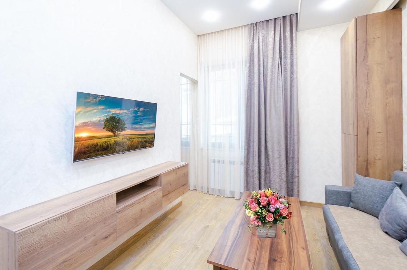 15. Double Room Apartaments With Fresh Style Yerevan Ngoại thất bức ảnh