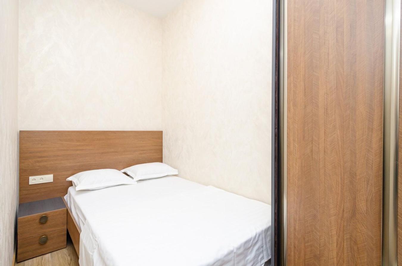 15. Double Room Apartaments With Fresh Style Yerevan Ngoại thất bức ảnh